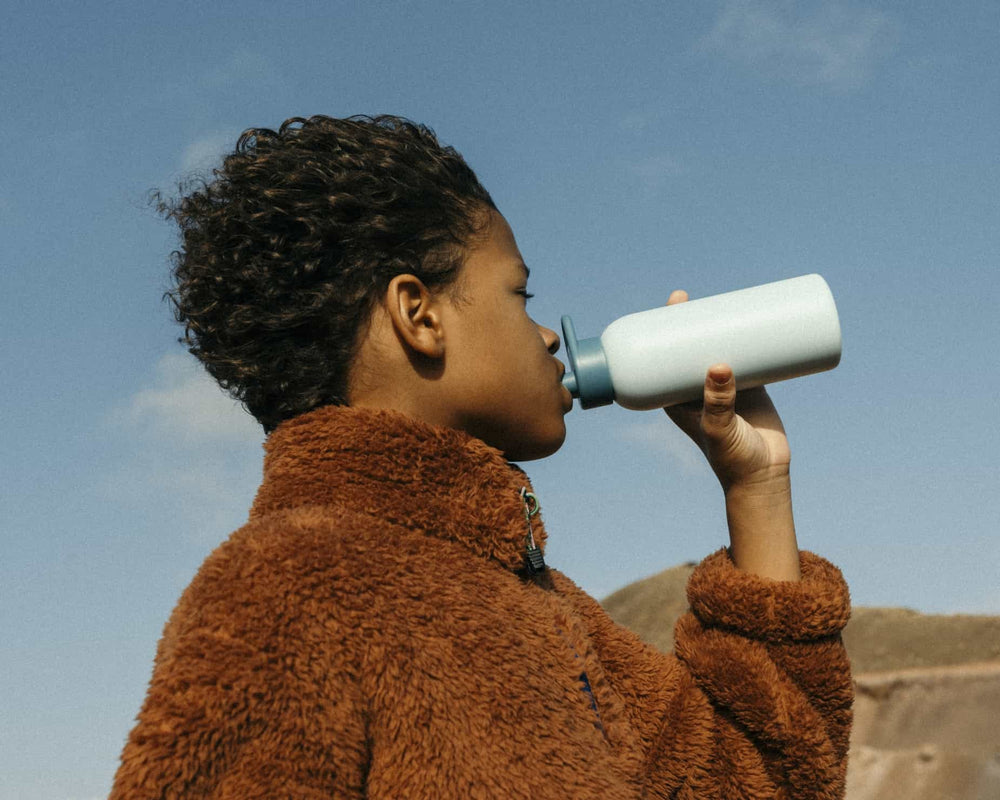 5 consigli per far bere più acqua ai tuoi figli