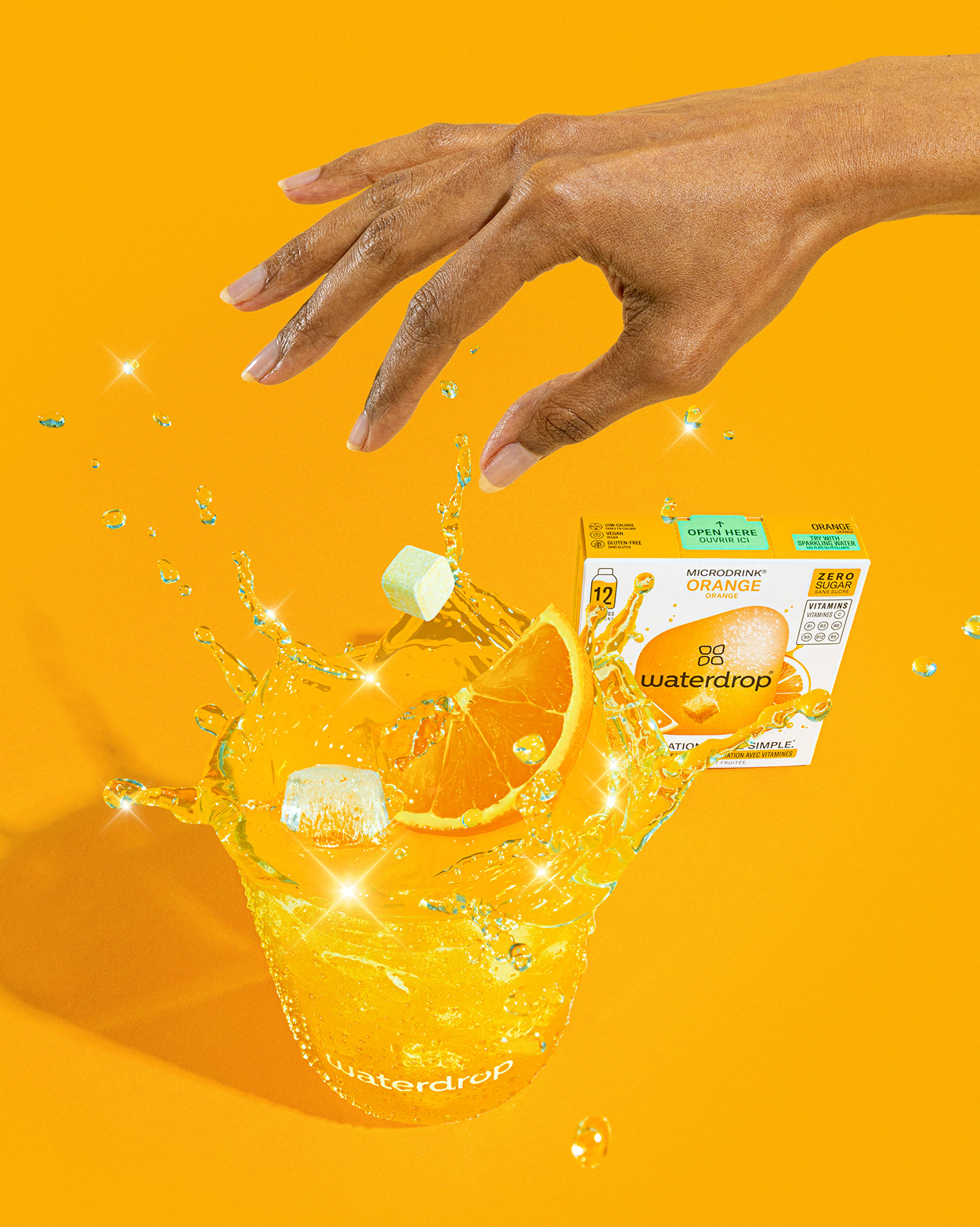 Set A Tutta Soda: Cubetti Microdrink Arancia in acqua frizzante.